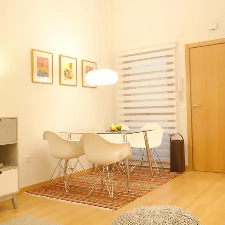 Moderno Y Centrico 1